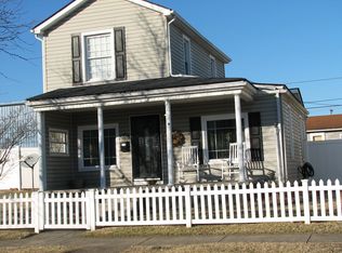 1611 Walnut St, Kenova, WV 25530