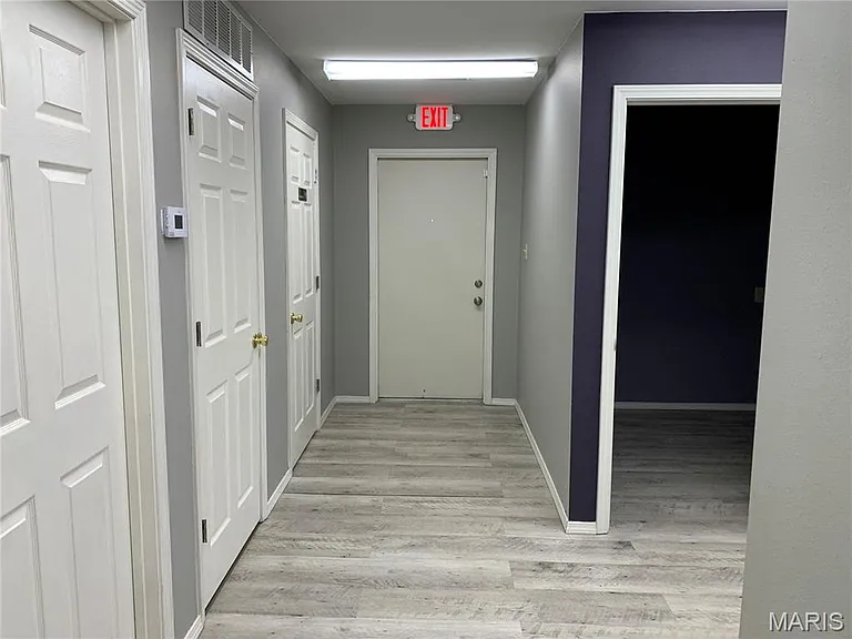 1000 N Truman Blvd #C — Photo 17