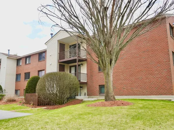 189 Littleton Rd Unit 19, Chelmsford, MA 01824