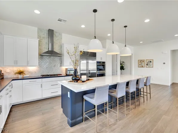 9860 Mariposa Lily Ave, Las Vegas, NV 89149