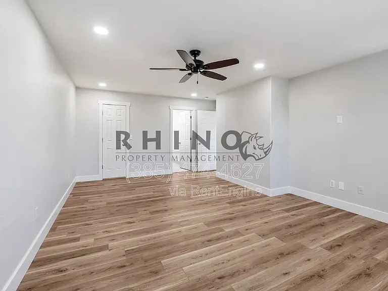 2230 N 2270th St W — Photo 11