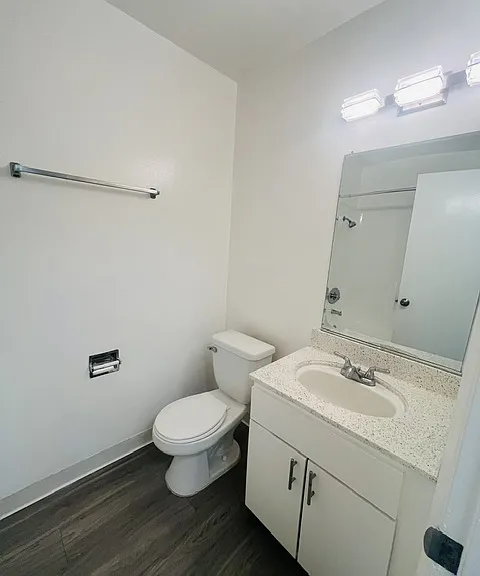 The Lennox — Photo 18