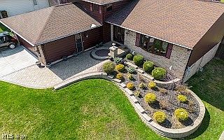 4th image of 7764 Parkside Dr