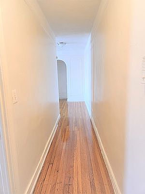 5th image of 660 E 242nd St APT 3C