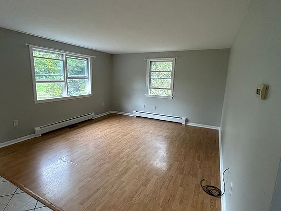 3rd image of 47-49 Berry Rd #1