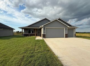 5530 W 42nd St S, Wichita, KS 67215