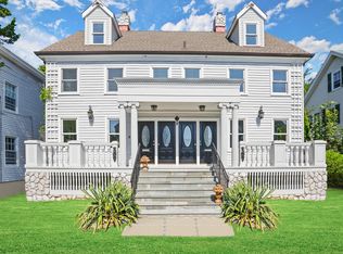 19 Division St UNIT 17, Greenwich, CT 06830