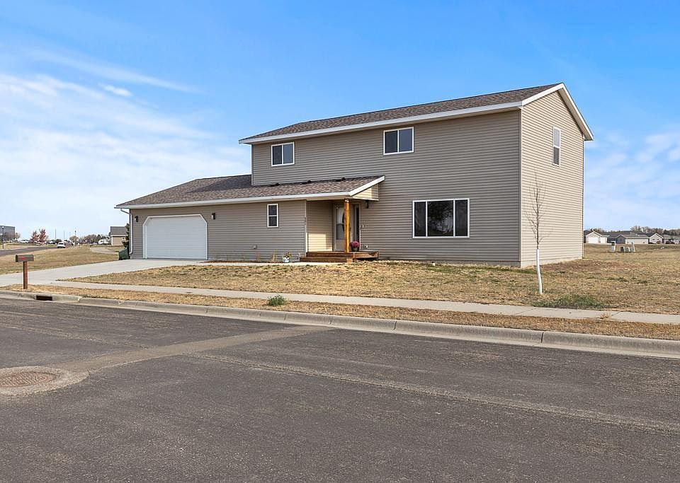 1st image of 501 Brussels Ct