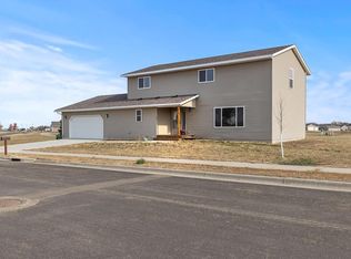 501 Brussels Ct, Marshall, MN 56258
