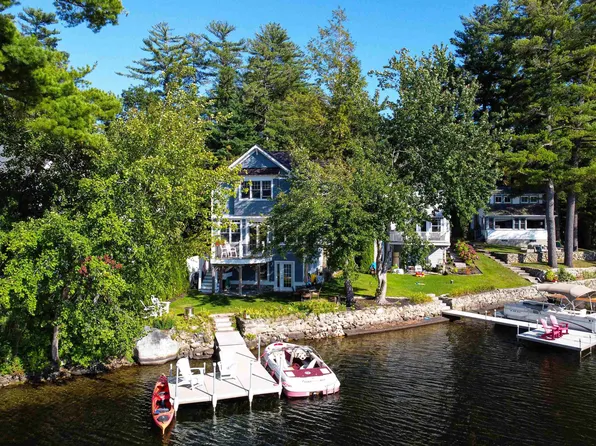 5 Grove Street, Windham, NH 03087