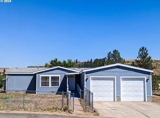 795 N 7th Ave, Elgin, OR 97827