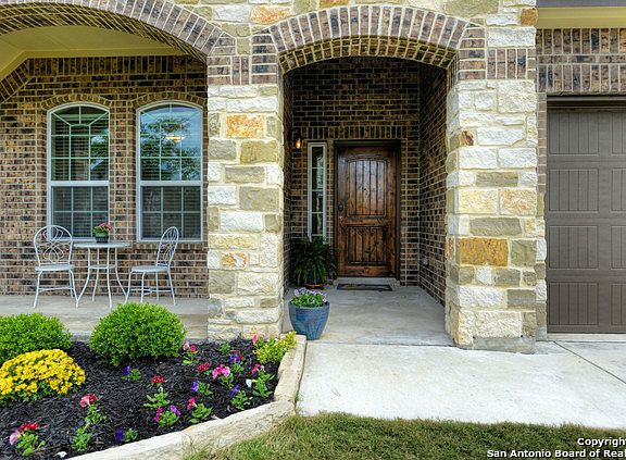 3rd image of 13919 Cohan Way