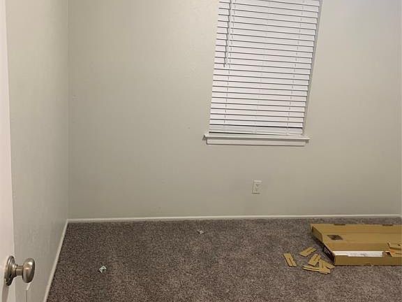 5th image of 3321 Western Dr