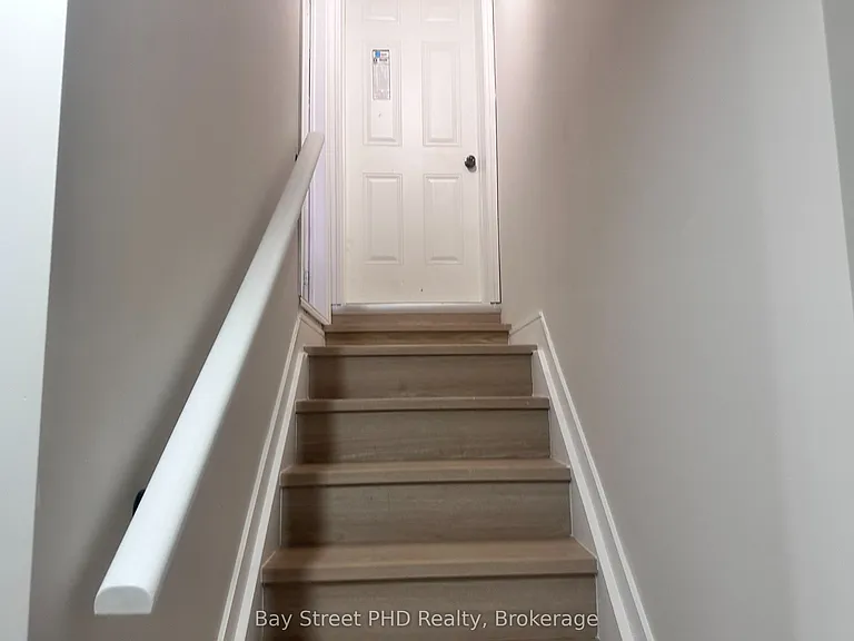 28 W Normandy Dr #2 — Photo 4