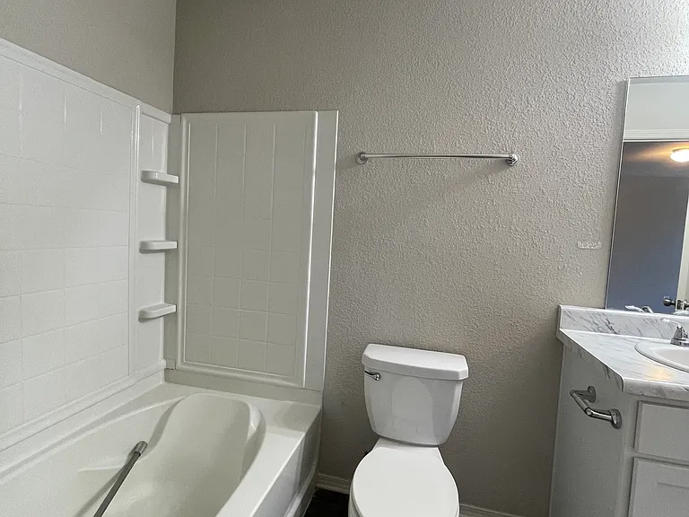 4805 Bedrock Dr — Photo 8