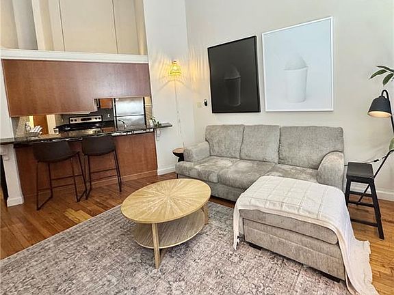 5th image of 920 Poeyfarre St APT 425