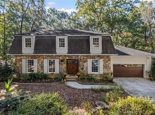 520 Niagara Cir, Johns Creek, GA 30022