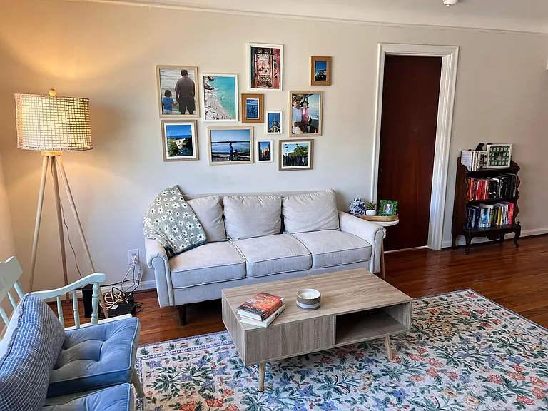 2860 Observatory — Photo 4
