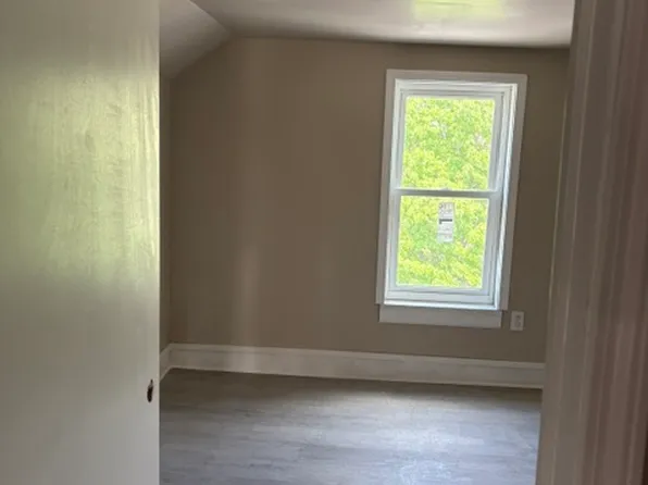109 Walnut Ave, Altoona, PA 16601