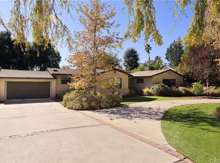 23302 Oxnard St, Woodland Hills, CA 91367