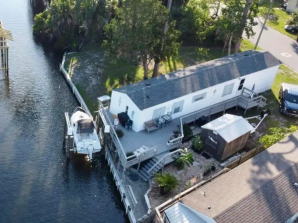 6629 Sunrise Dr, Panama City Beach, FL 32407