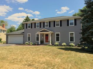 36 Pinewood Knl, Rochester, NY 14624