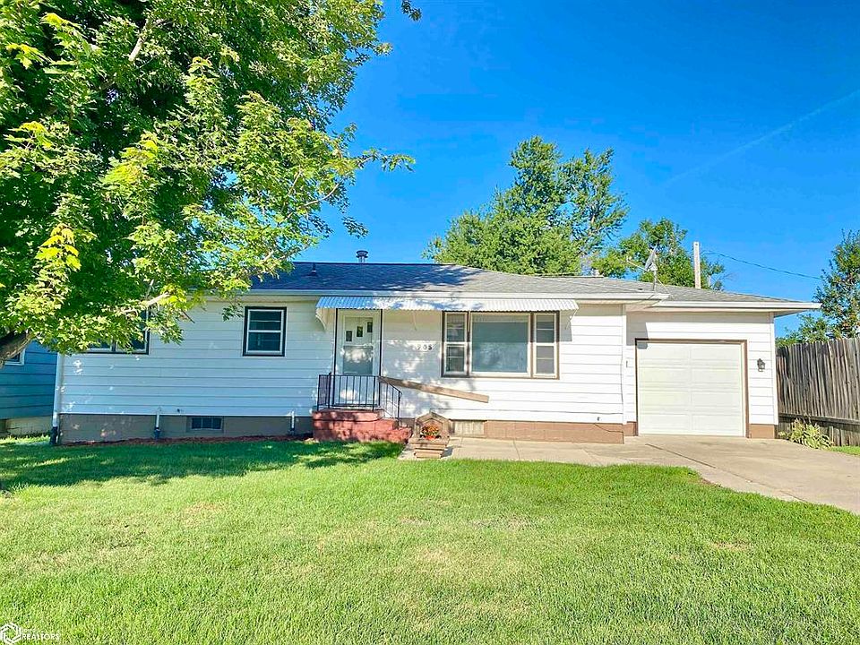 905 Stegman Blvd, Marshalltown, IA 50158 Zillow