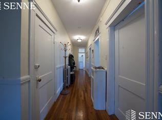 218 Chestnut St #5, Cambridge, MA 02139