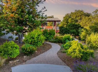 1005 N Signal St, Ojai, CA 93023