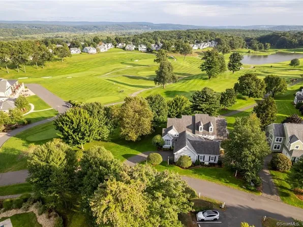 7 Highland Crossing, Cromwell, CT 06416