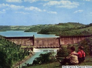 W Hill Rd, Grafton, WV 26354