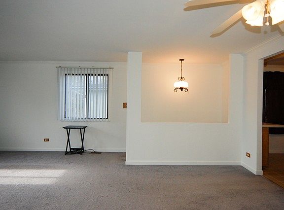 3rd image of 1428 Ellisville Ln