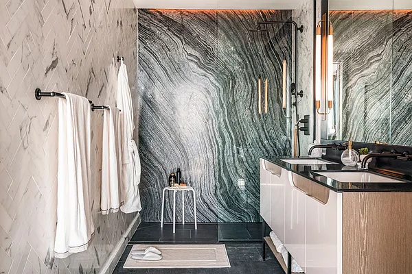 Rented by Compass | media 6