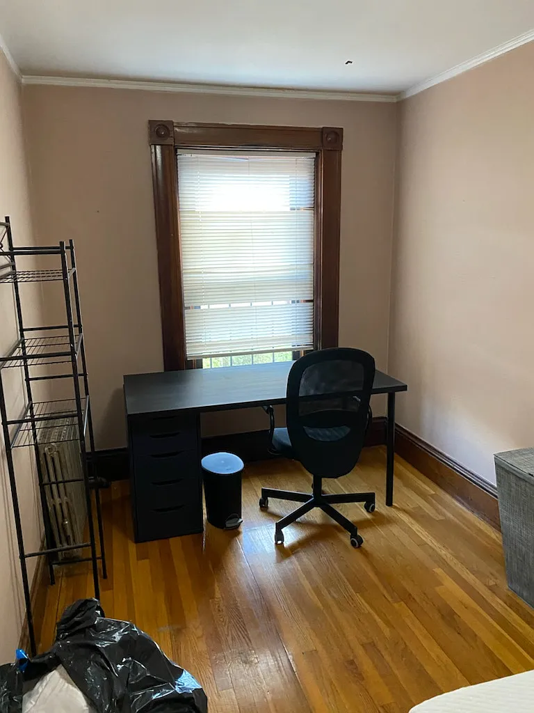 1 bed, 9999 sqft, $2,200 — Photo 1