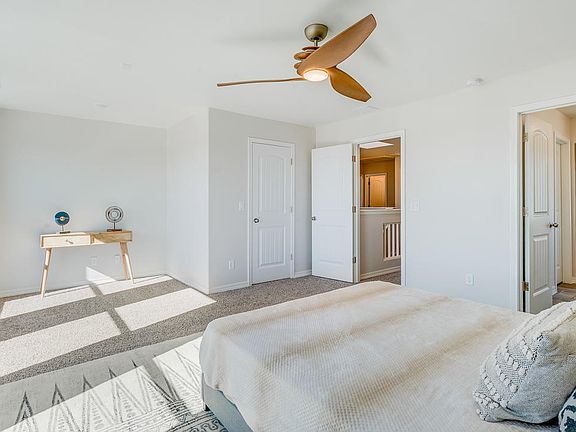 5th image of 6284 Tampa River Pl