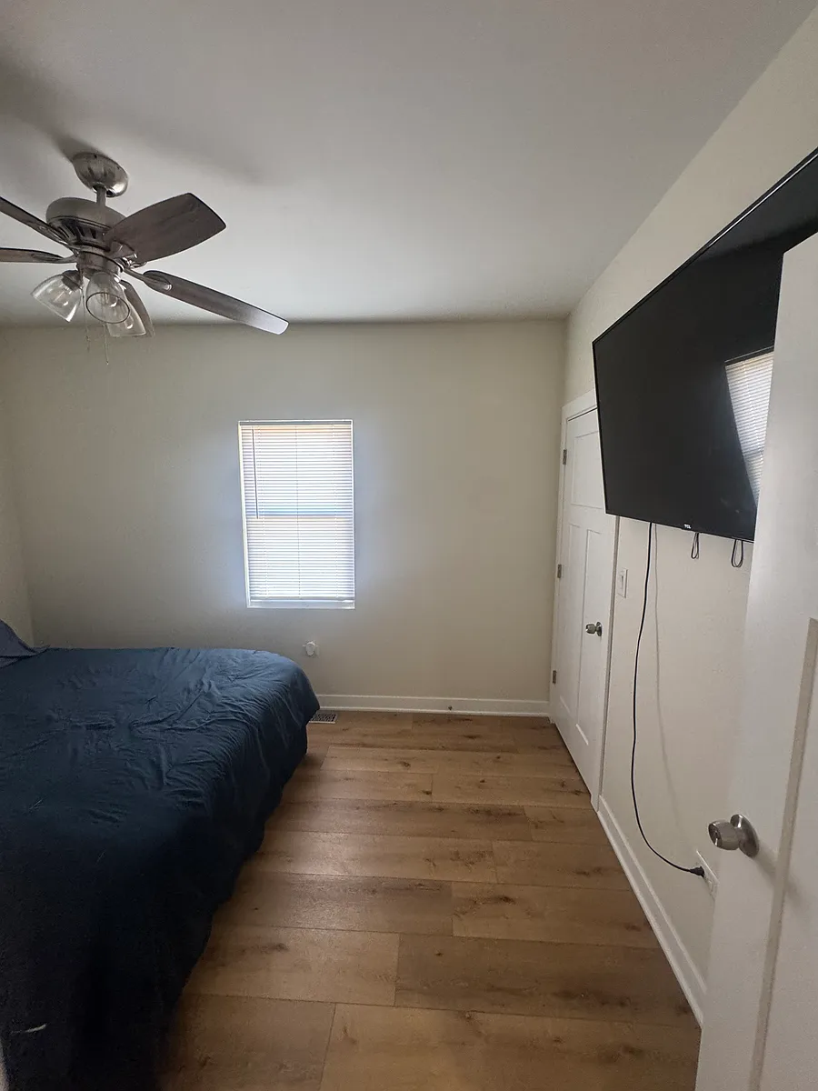 Primary Photo - 3810 Alder St #1F