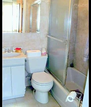 5th image of 1121 Ward Pl