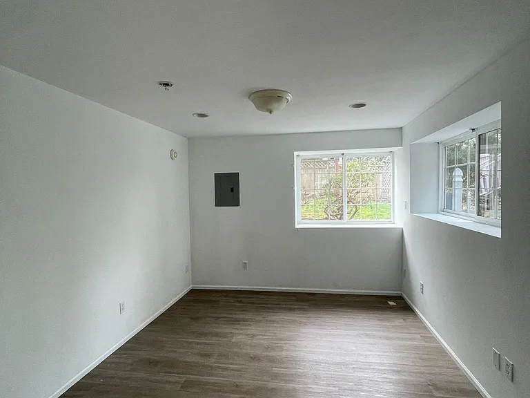 21904 7th Pl W — Photo 22
