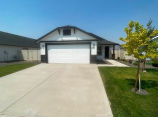 10414 Blackpool Rdg, Saint Nampa, ID 83687