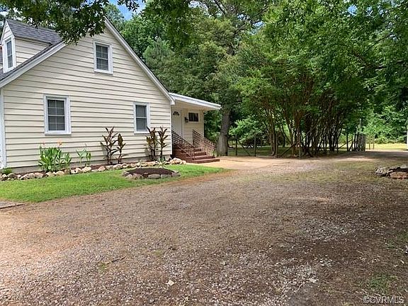 4th image of 8621 Ackley Ave