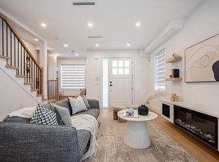 2105 E 33rd Ave, Vancouver, BC V6M 1B8