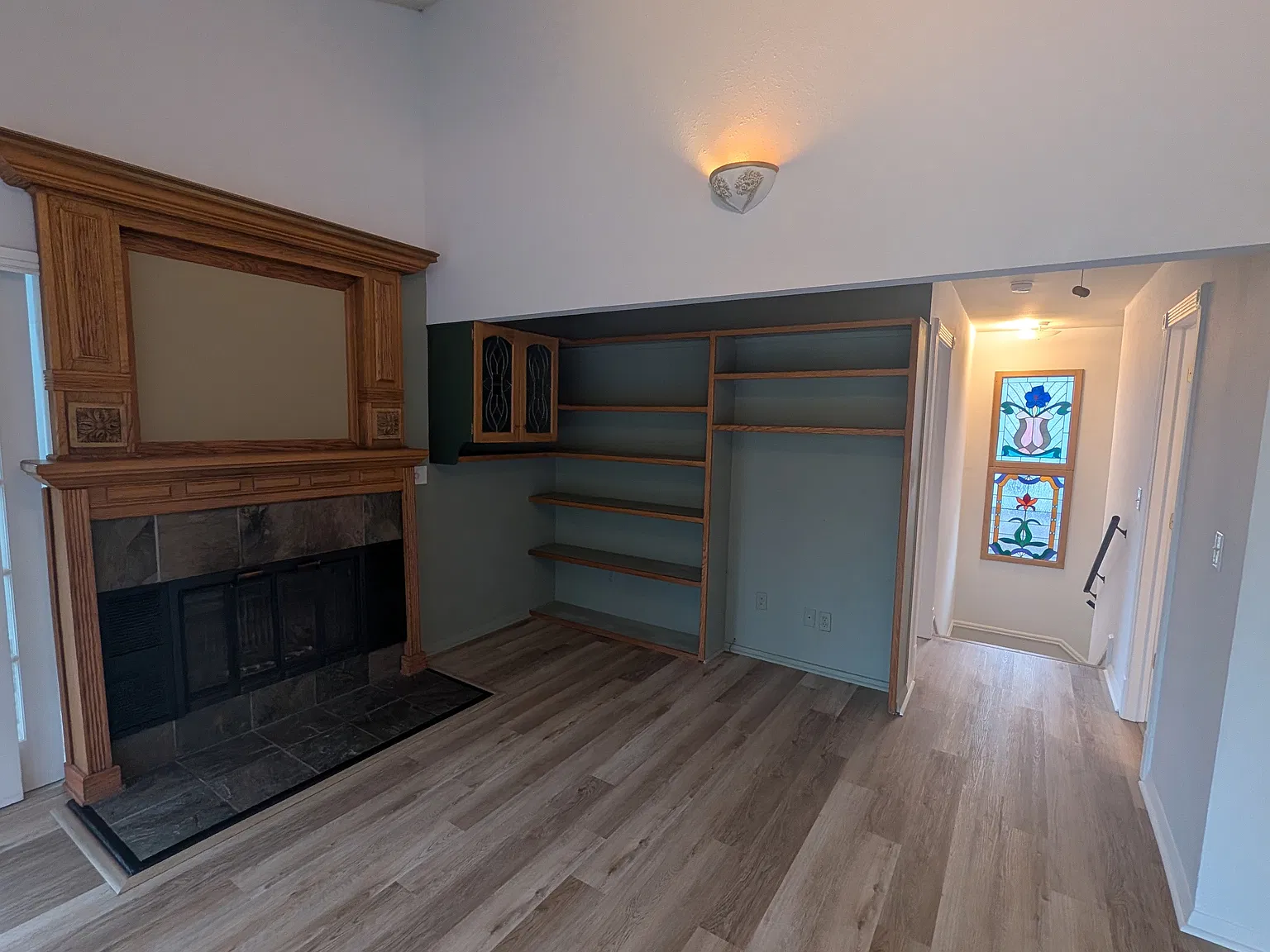 3 bed, 2.5 bath, 1489 sqft, $2,500 — Photo 3