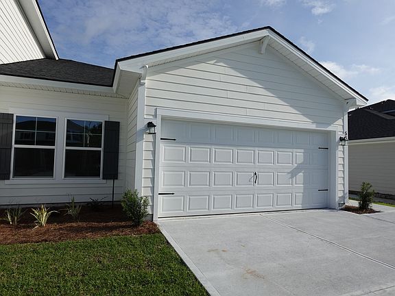 5th image of 55 Small Pine Ln