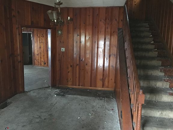 3rd image of 50 Wisconsin Ave