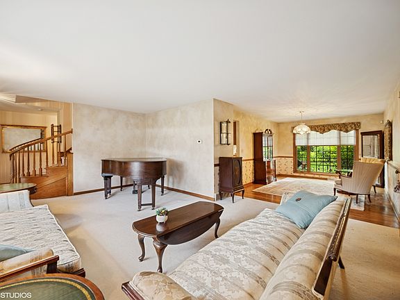 4th image of 403 Minnaqua Dr