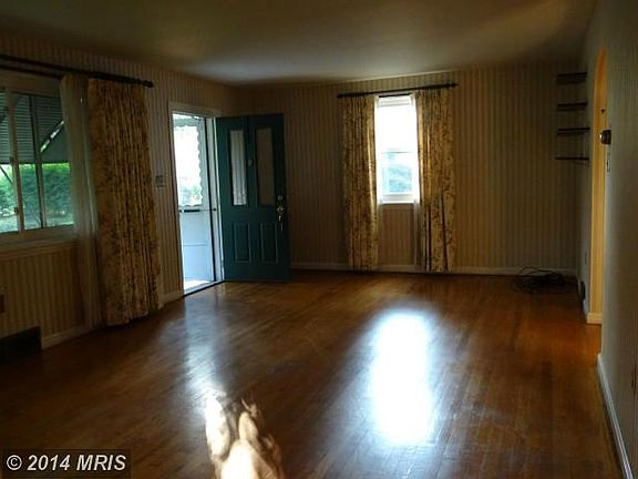 2nd image of 1375 Stanley Avenue Ext