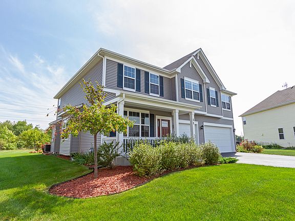 2nd image of 11 Richmond Cir