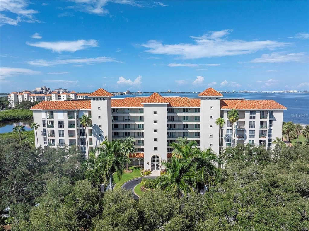 4780 Dolphin Cay Ln S APT 307, Saint Petersburg, FL 33711 | Zillow