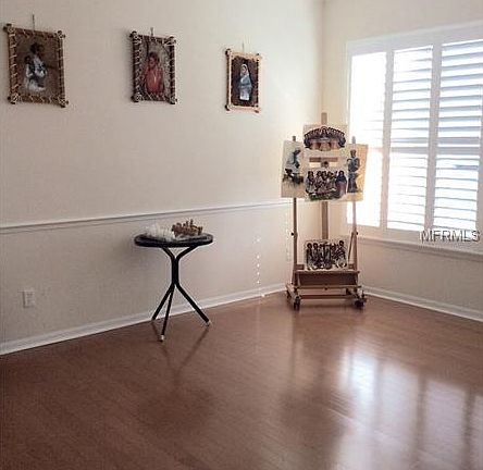 4th image of 507 Macchi Ave