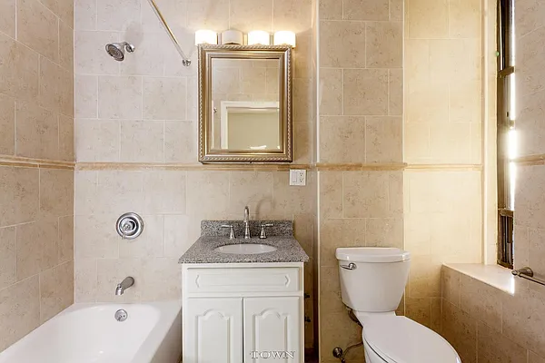 Rented by Town Residential | media 4